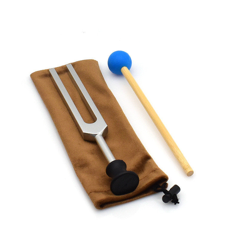 1432 Hz tuning fork with black weighted tip, wooden mallet and protective pouch – for mental clarity and higher awareness